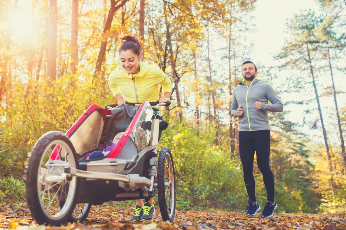 Best All-Terrain Strollers for 2022: Dirt & Gravel Roads, Trails and the Beach