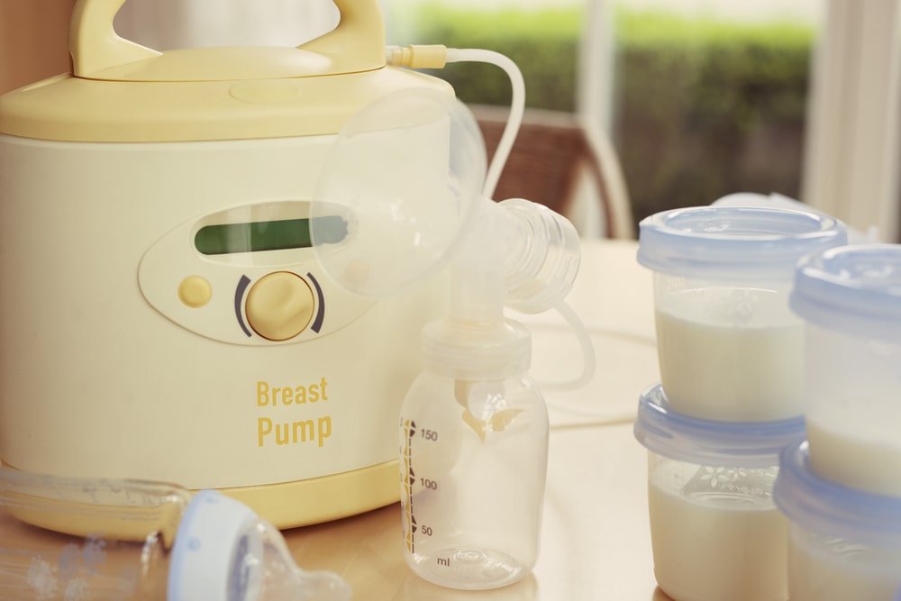 Manual vs Electric Breast Pump – Which is Best?