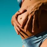 Can You Suck in Your Stomach When Pregnant?