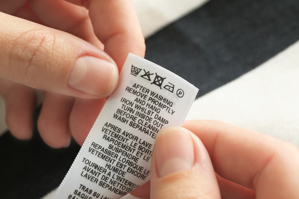 Clothes label with cleaning instructions1