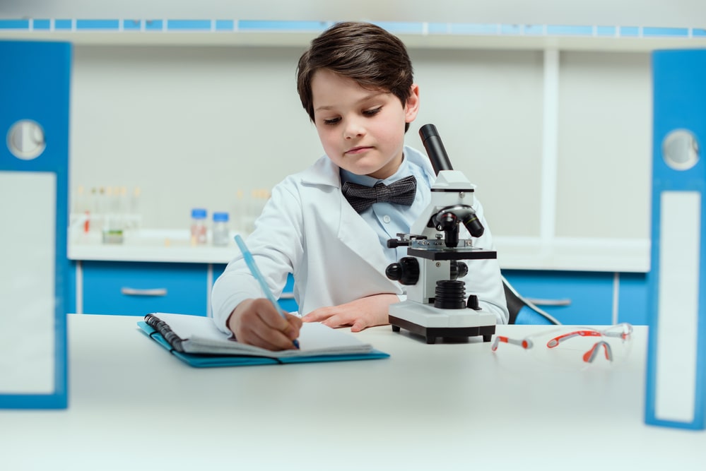 Little scientist in lab