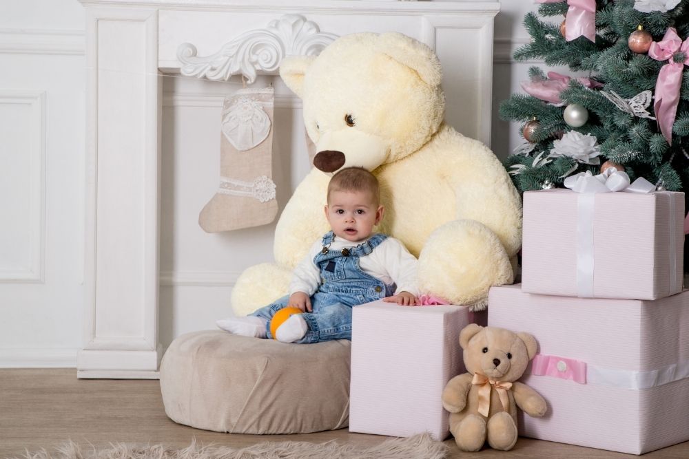 baby with bear